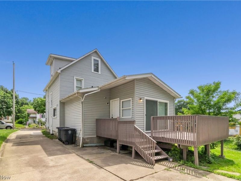1053 Wyley Avenue, Akron, OH 44306 Photo 39