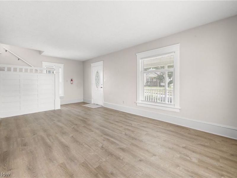 1053 Wyley Avenue, Akron, OH 44306 Photo 6
