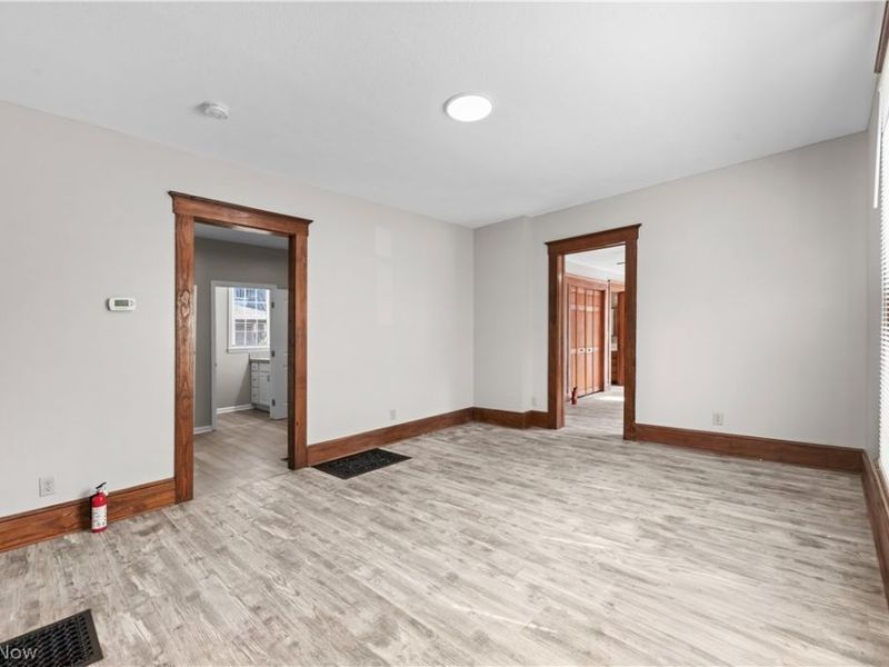 690 Upson Street, Akron, OH 44305 Photo 12