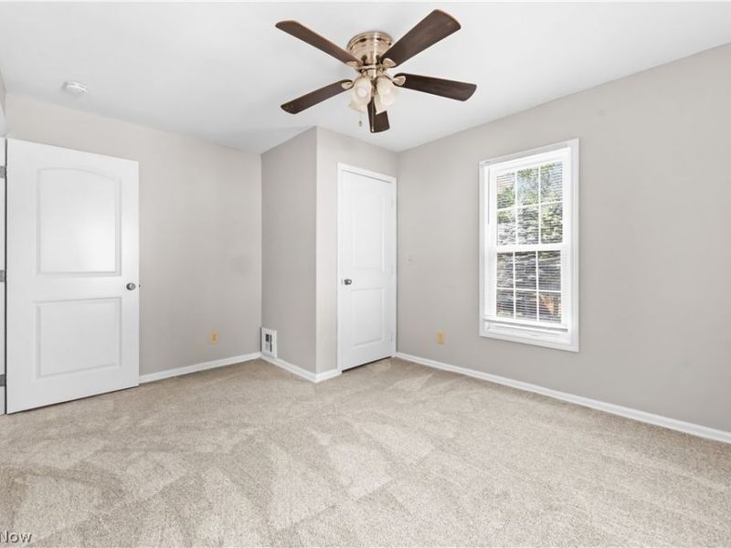 690 Upson Street, Akron, OH 44305 Photo 32