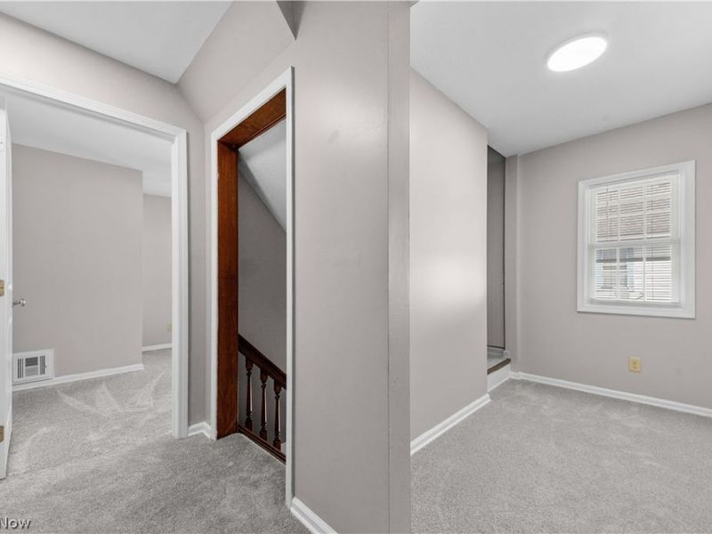 690 Upson Street, Akron, OH 44305 Photo 37