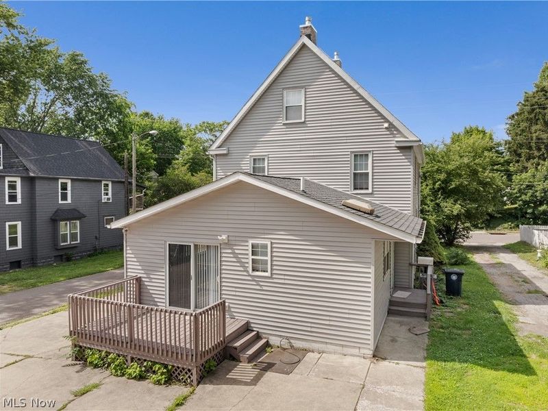 690 Upson Street, Akron, OH 44305 Photo 48
