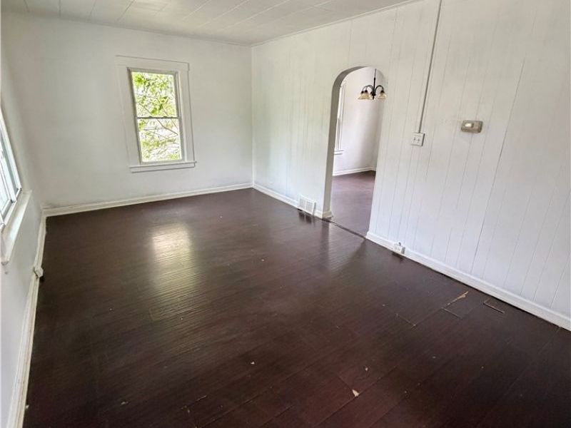 1725 Midland Avenue, Youngstown, OH 44509 Photo 2