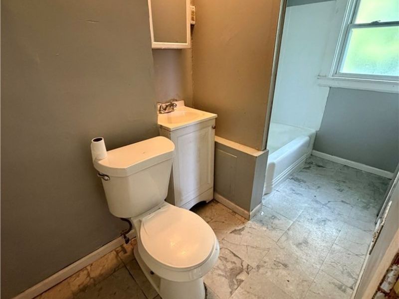 1725 Midland Avenue, Youngstown, OH 44509 Photo 8