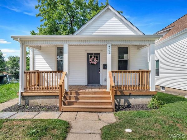 4204 Osceola Street , St Louis, MO 63116