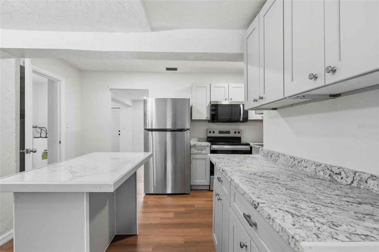 821 NE 22nd Terrace , Gainesville, FL 32641 Photo