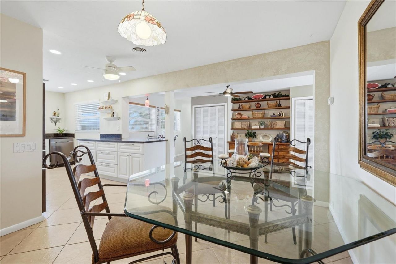 3612 S Lockwood Ridge Road, Sarasota, FL 34239 Photo