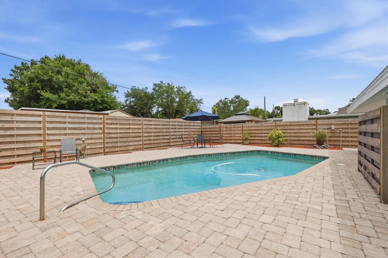 3612 S Lockwood Ridge Road, Sarasota, FL 34239 Photo