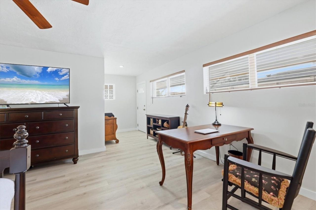 3612 S Lockwood Ridge Road, Sarasota, FL 34239 Photo