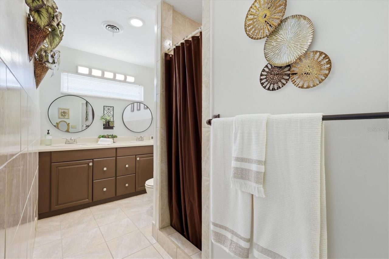 3612 S Lockwood Ridge Road, Sarasota, FL 34239 Photo