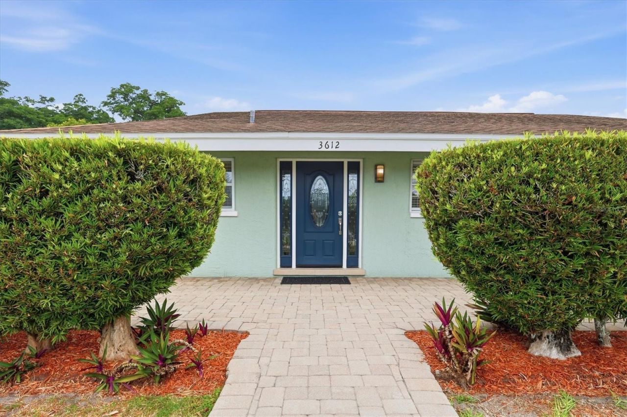 3612 S Lockwood Ridge Road, Sarasota, FL 34239 Photo