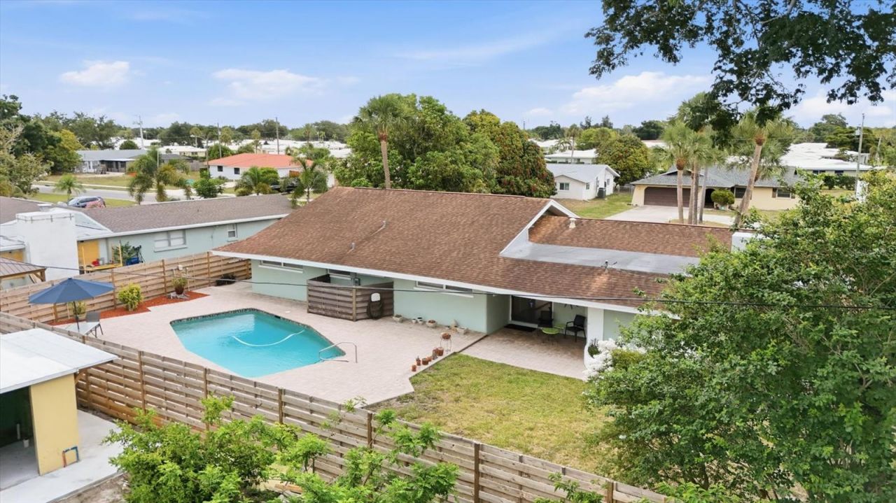 3612 S Lockwood Ridge Road, Sarasota, FL 34239 Photo