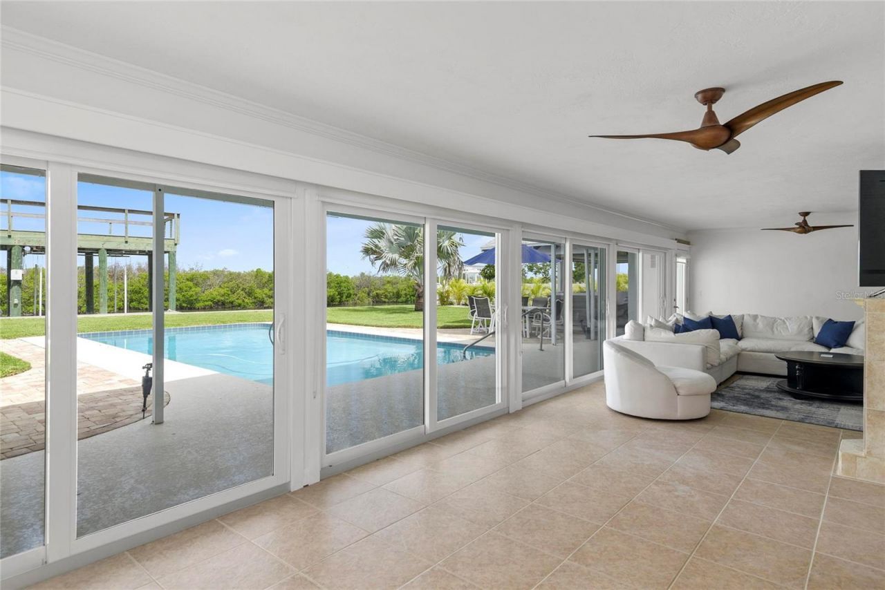 232 Quay Assisi, New Smyrna Beach, FL 32169 Photo