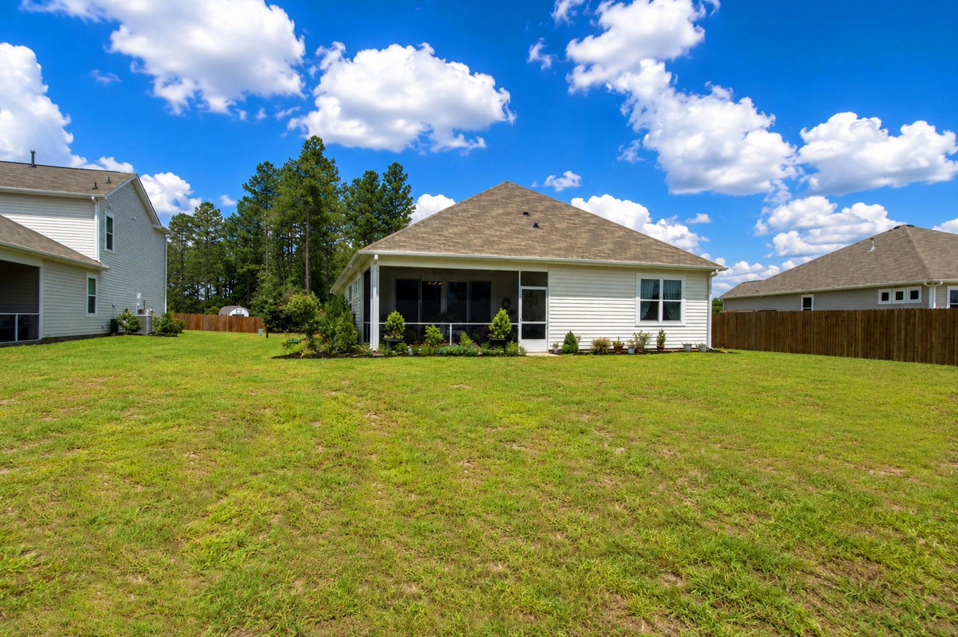 516 Misty Bluff Circle Photo 35
