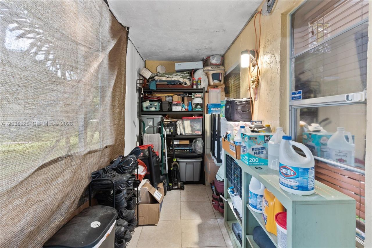 3777 NW 78th Ave, Unit 9C, Davie, FL 33024 Photo
