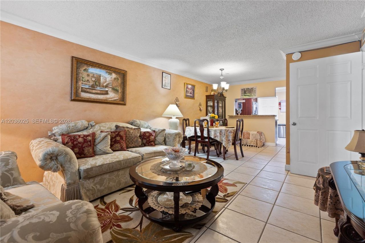 3777 NW 78th Ave, Unit 9C, Davie, FL 33024 Photo