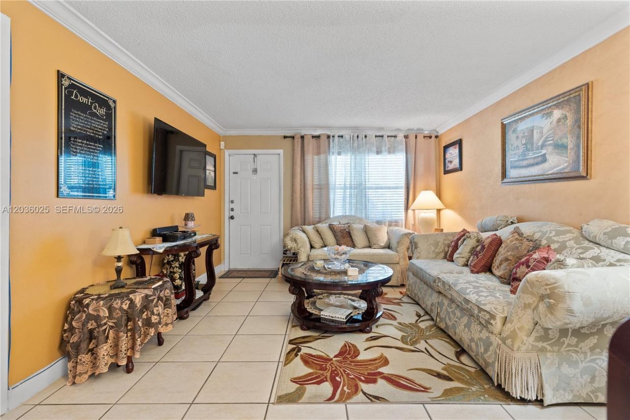 3777 NW 78th Ave, Unit 9C, Davie, FL 33024 Photo