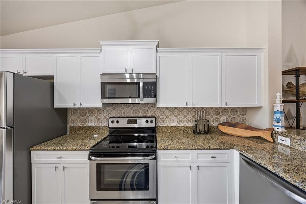 640 Luisa Ln, Unit 804-4, Naples, FL 34104 Photo