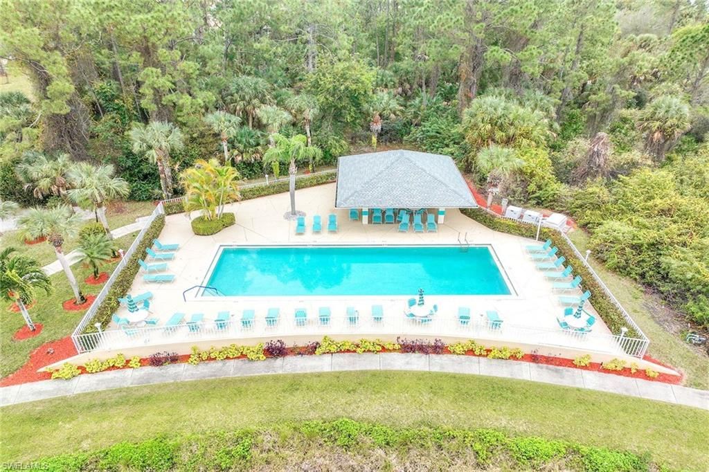 640 Luisa Ln, Unit 804-4, Naples, FL 34104 Photo