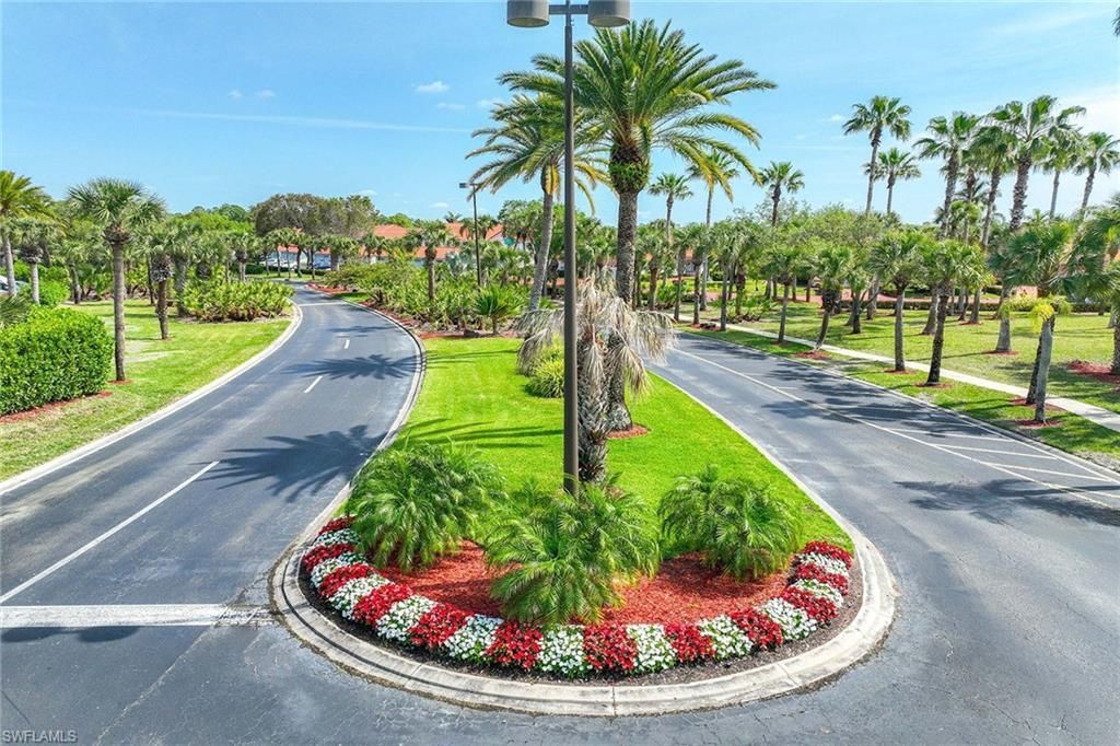 640 Luisa Ln, Unit 804-4, Naples, FL 34104 Photo