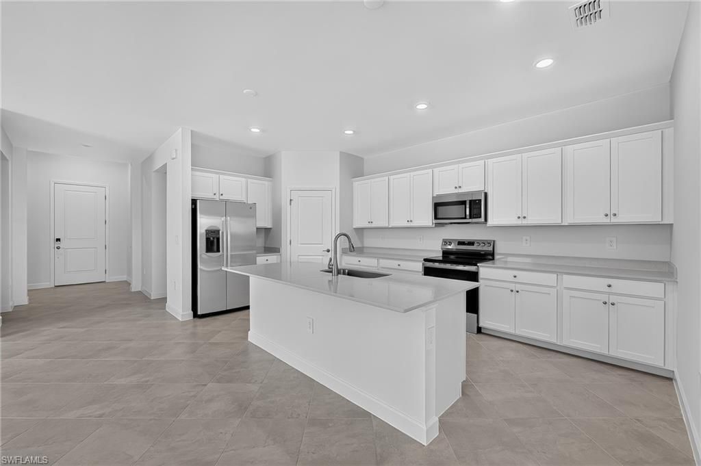 20320 Copperhead Dr, Lehigh Acres, FL 33936 Photo