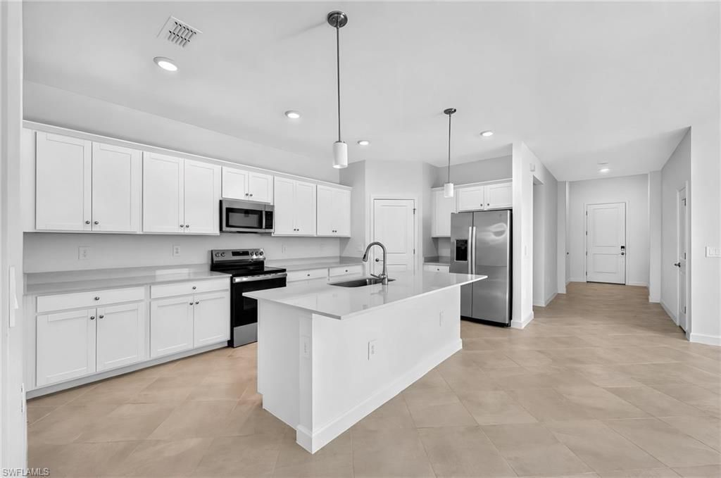 20363 Copperhead Dr, Lehigh Acres, FL 33936 Photo