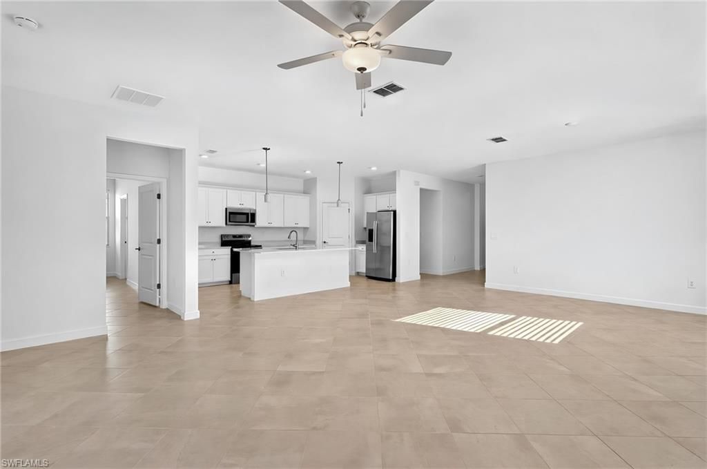 20363 Copperhead Dr, Lehigh Acres, FL 33936 Photo