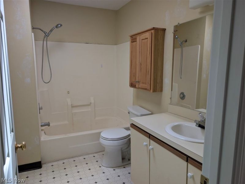 3352 Brookside Lane, Cuyahoga Falls, OH 44223 Photo 12