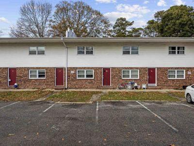 906 3rd Ave. N , Myrtle Beach, SC 29577