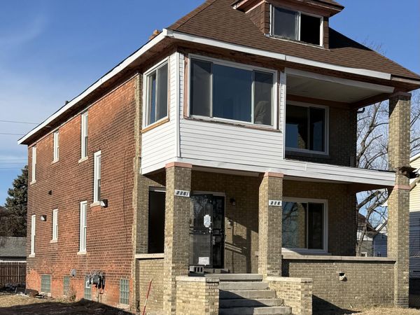 216 Pilgrim Street, Highland Park, MI 48203