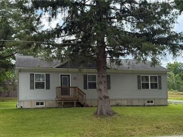 7124 New Route 31 , Baldwinsville, NY 13027