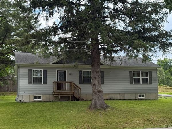 7124 New Route 31 , Baldwinsville, NY 13027