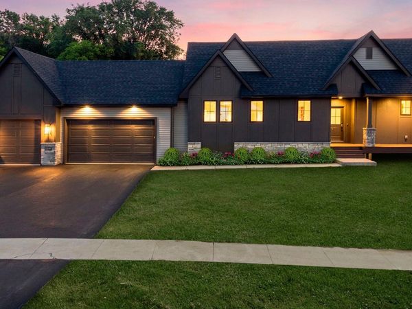 19820 Henning Avenue , Lakeville, MN 55044