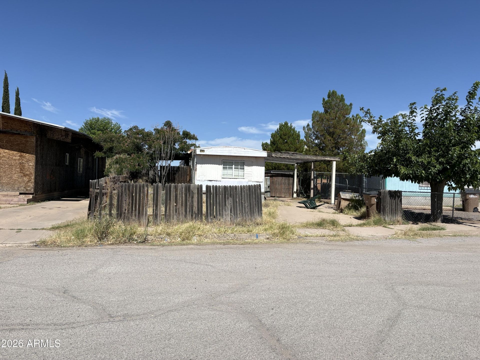 1840 Arrowhead Drive, Douglas, AZ 85607 Main Photo