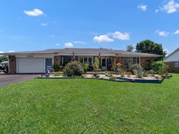 3302 Smallhouse Road , Bowling Green, KY 42104