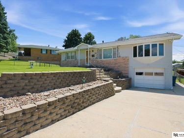 7212 S 41 Avenue, Bellevue, NE 68147