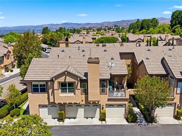 1176 S Country Glen, Anaheim, CA 92808