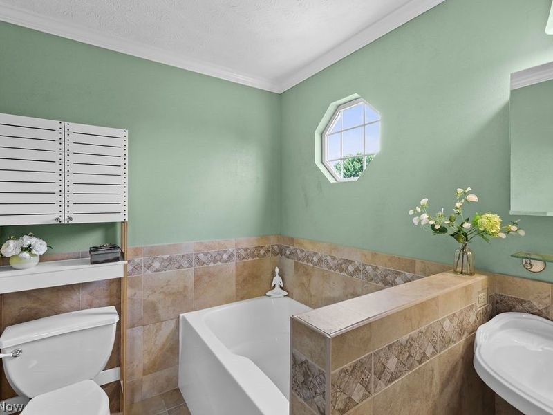 6514 Candlestick Avenue NE, Canton, OH 44721 Photo 25