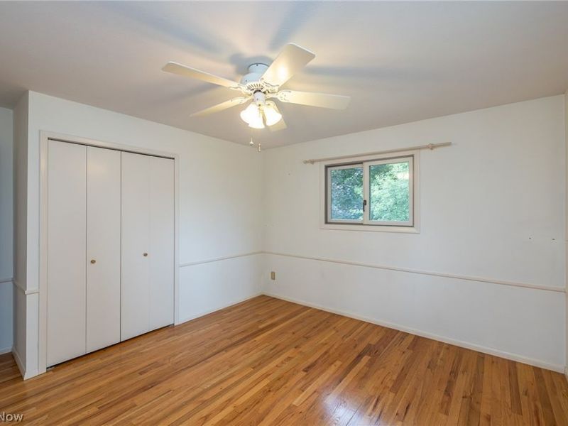 4668 Azalea Lane, North Olmsted, OH 44070 Photo 25