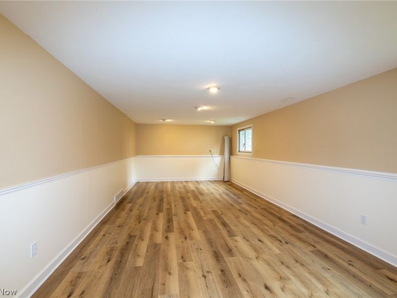 4668 Azalea Lane, North Olmsted, OH 44070 Photo 29