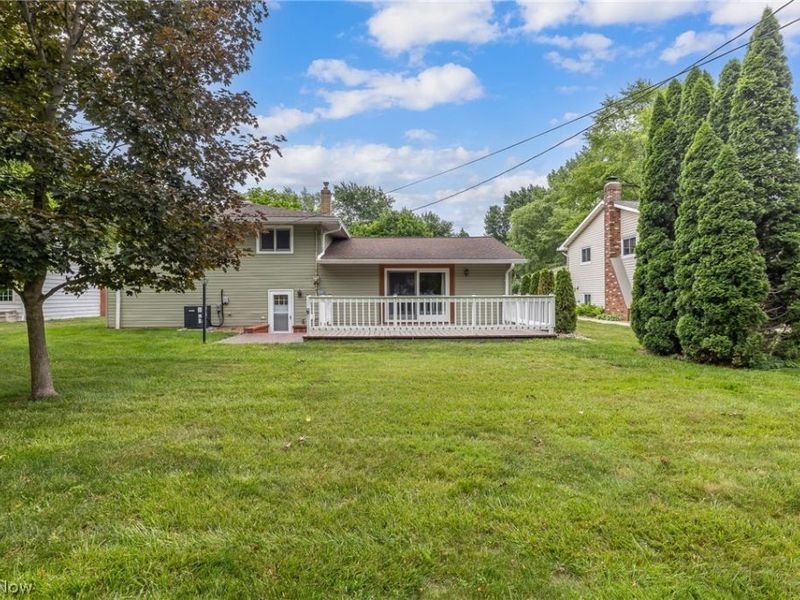 4668 Azalea Lane, North Olmsted, OH 44070 Photo 33