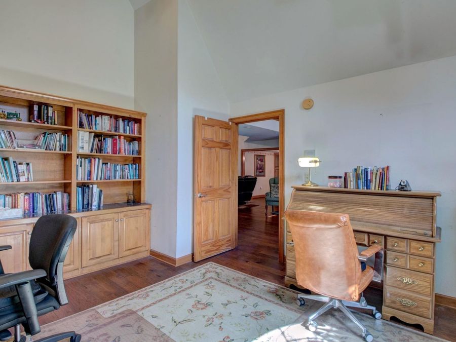 Property Image 28
