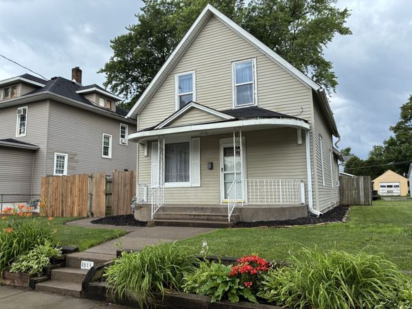 1511 18th Street , Moline, IL 61201
