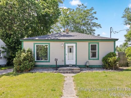 3241 Buchanan Avenue SW Grand Rapids, MI 49548