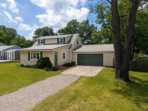 57278 Hamilton Drive, Mattawan, MI 49071