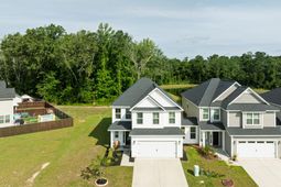 307 Green Fern Drive photo 4