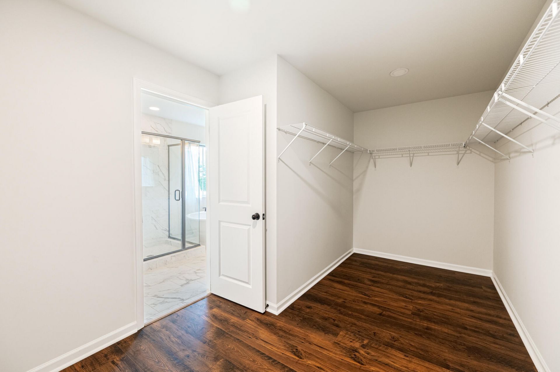 307 Green Fern Drive Photo 21