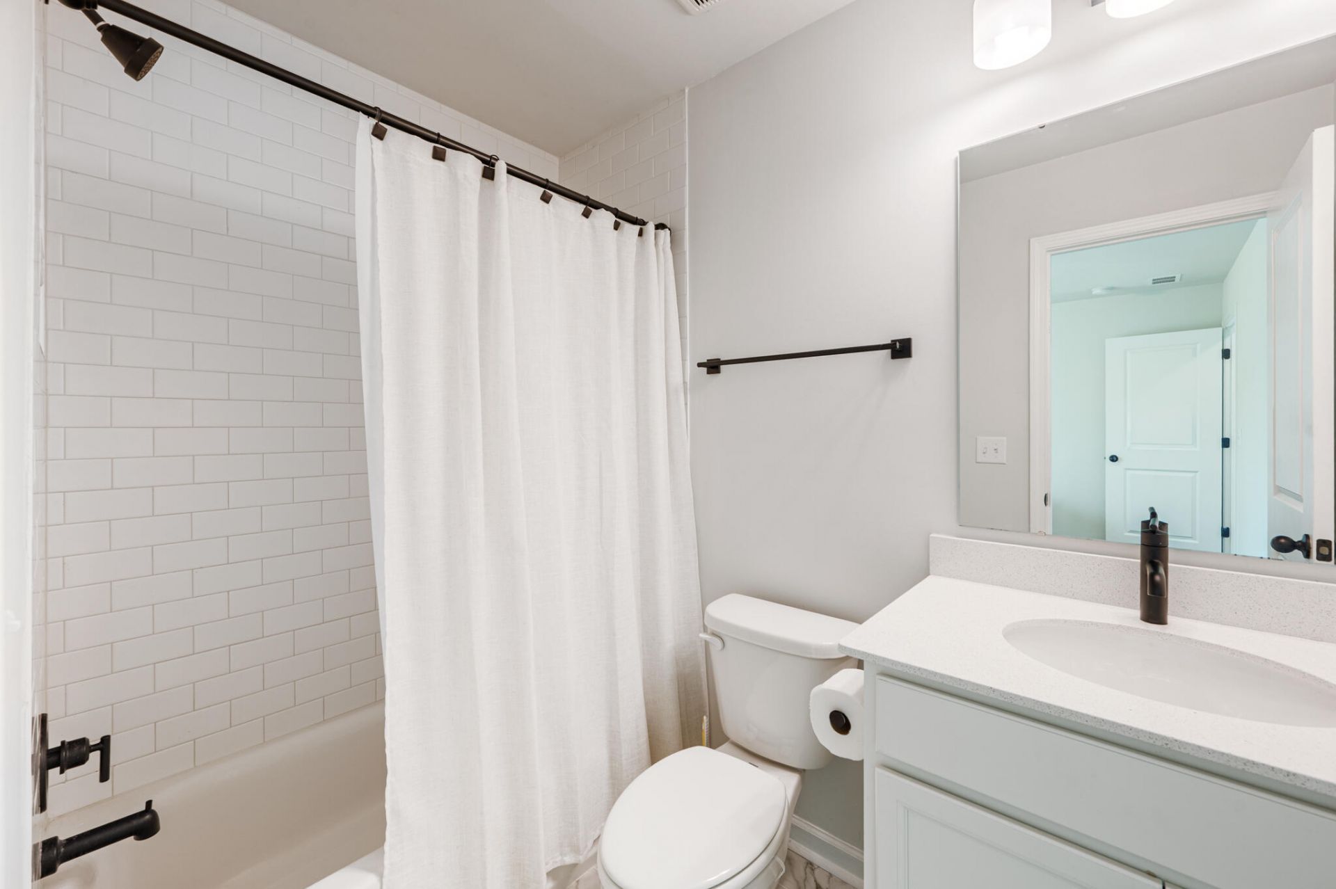 307 Green Fern Drive Photo 27