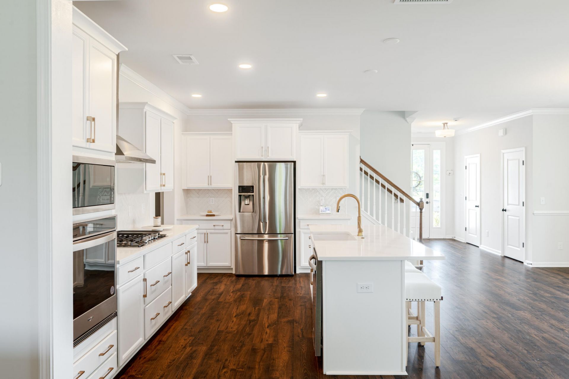 307 Green Fern Drive Photo 7