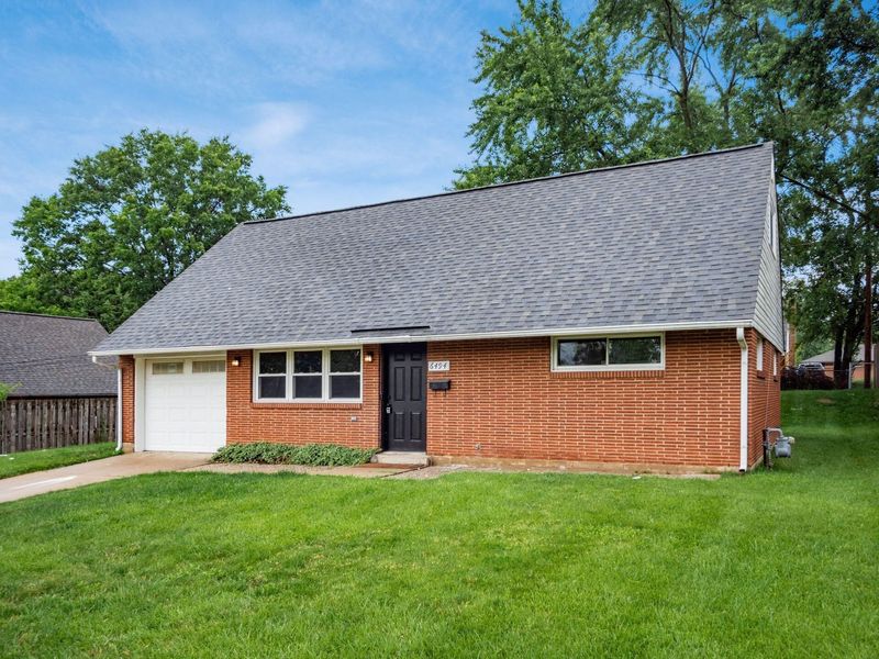 6494 Malone Drive , Reynoldsburg, OH 43068 Photo 3